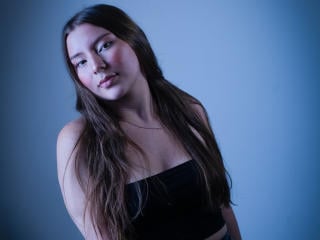 Profile pic of BellaSaeenz