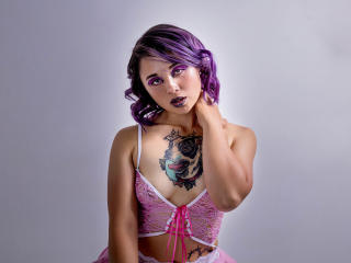Sexy profile pic of SusanaRusso