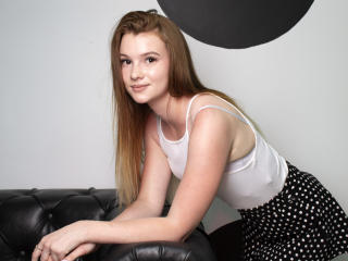 pornugle.com AlyaStar AlyaStar