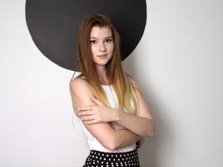 pornugle.com AlyaStar AlyaStar