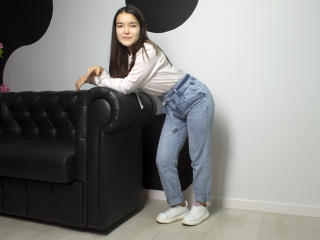 pornugle.com LauraSharm LauraSharm